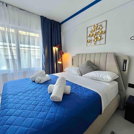 Voulis 45 Plaka Suite By Zeussuites 雅典 外观 照片