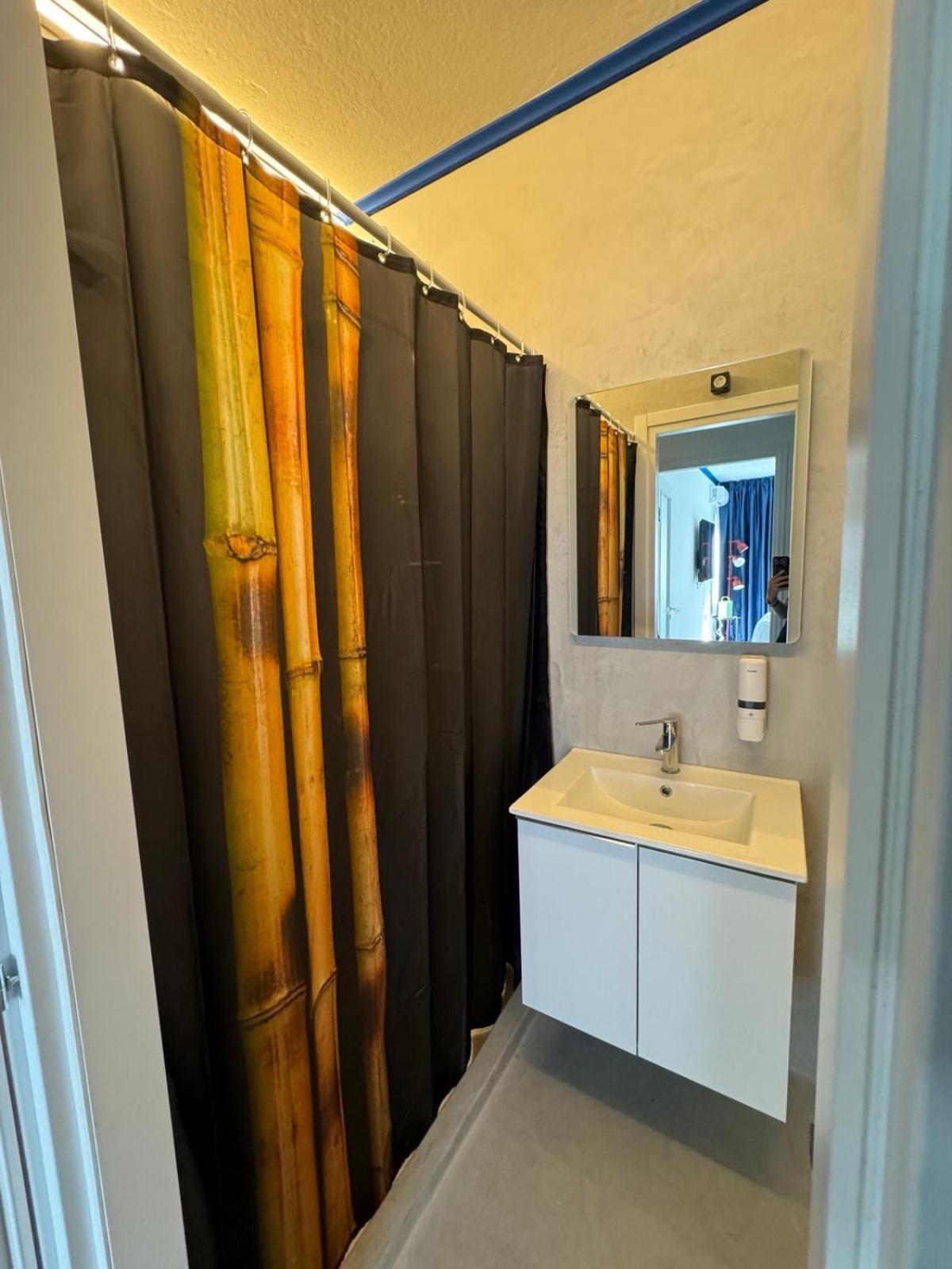 Voulis 45 Plaka Suite By Zeussuites 雅典 外观 照片