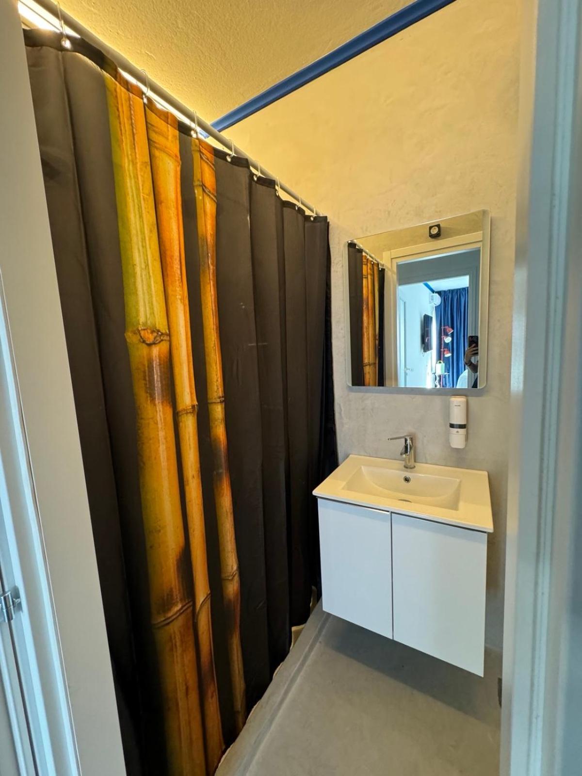 Voulis 45 Plaka Suite By Zeussuites 雅典 外观 照片