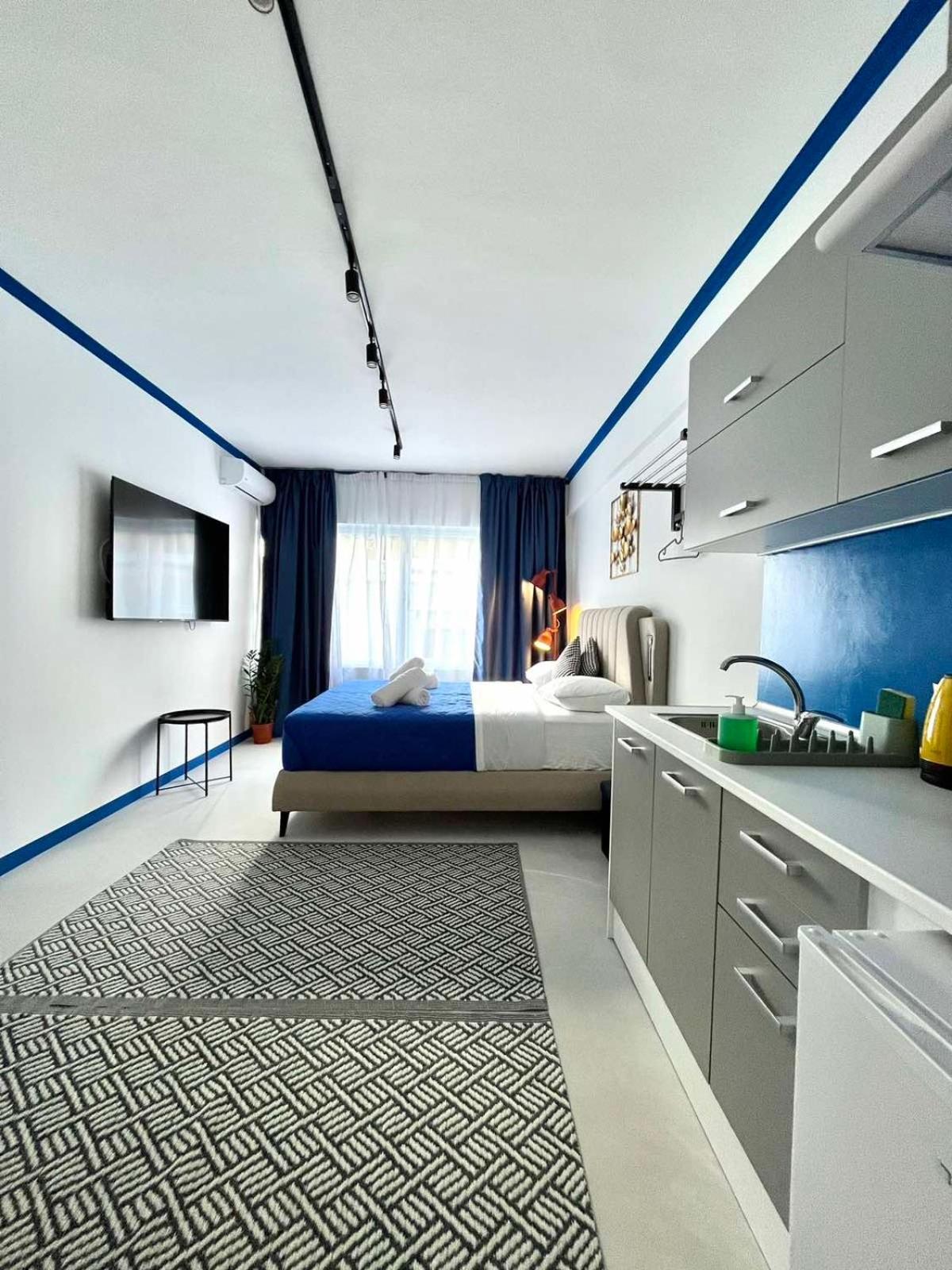 Voulis 45 Plaka Suite By Zeussuites 雅典 外观 照片