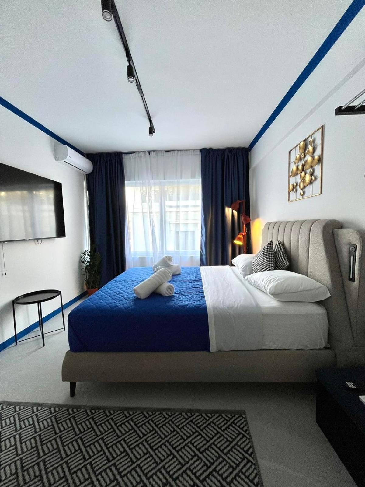 Voulis 45 Plaka Suite By Zeussuites 雅典 外观 照片