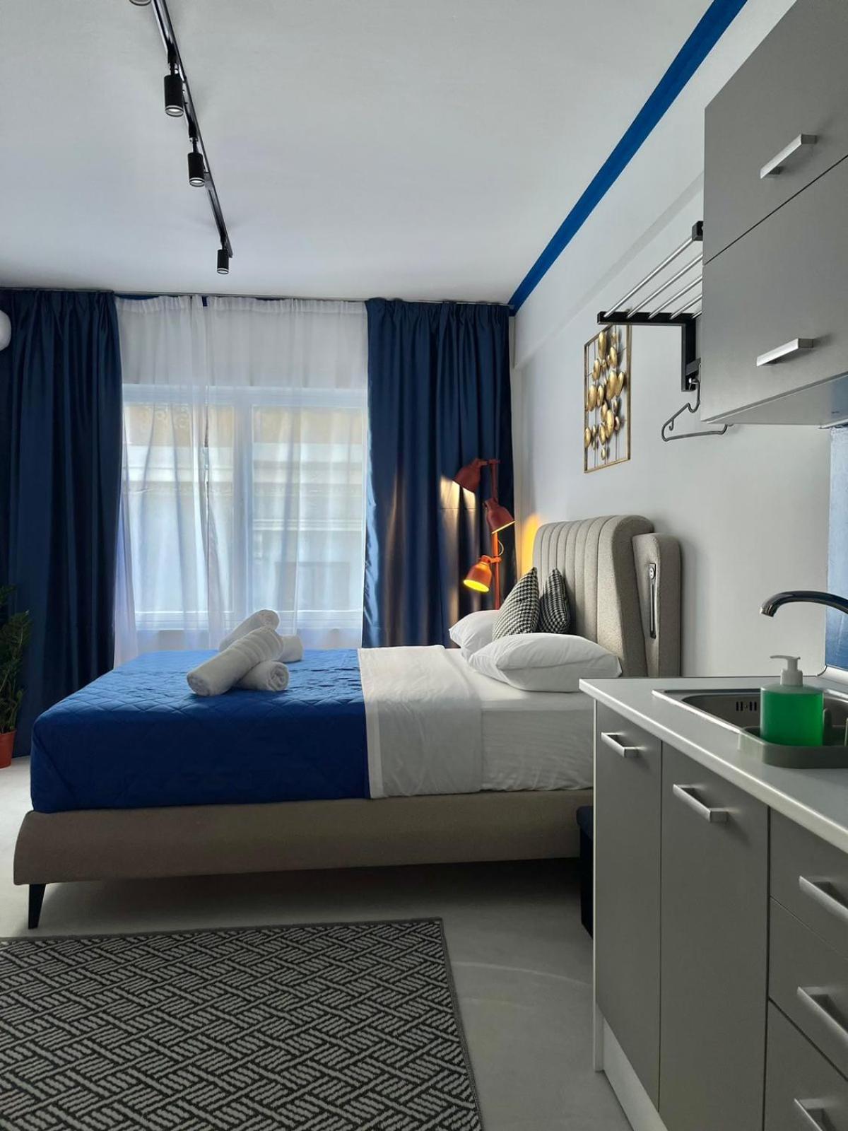 Voulis 45 Plaka Suite By Zeussuites 雅典 外观 照片